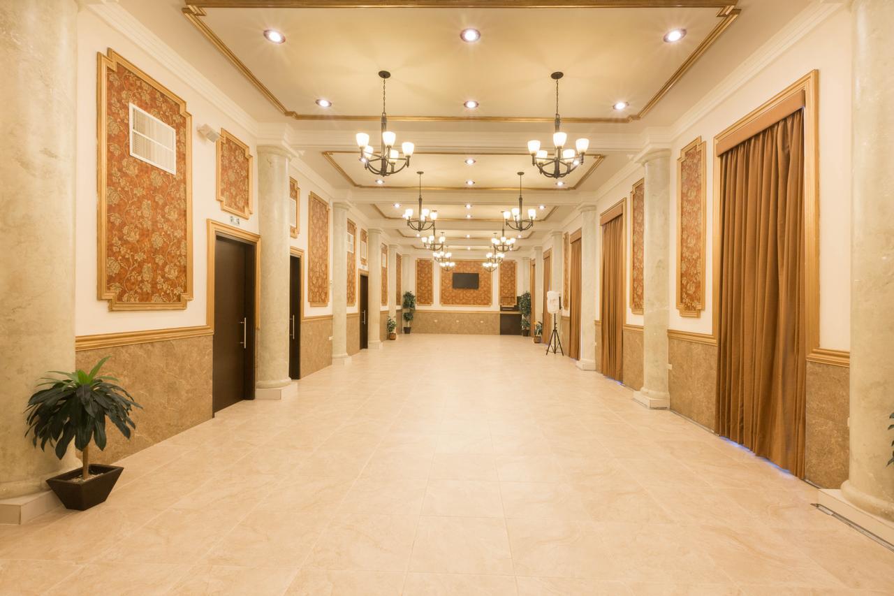 Hotel Victoria Мерида Экстерьер фото Interior of the National Museum of the Republic of China